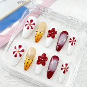 zb35..A variety of choices for almond-shaped and square-shaped wearable nails.
