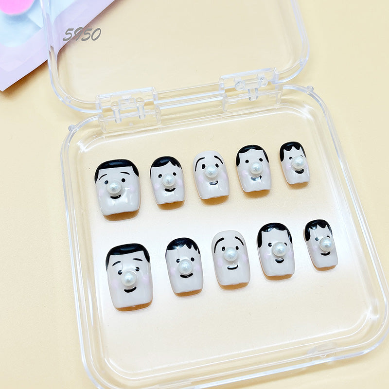 zb65..A display board featuring 24 different styles of fashionable and trendy nail art.