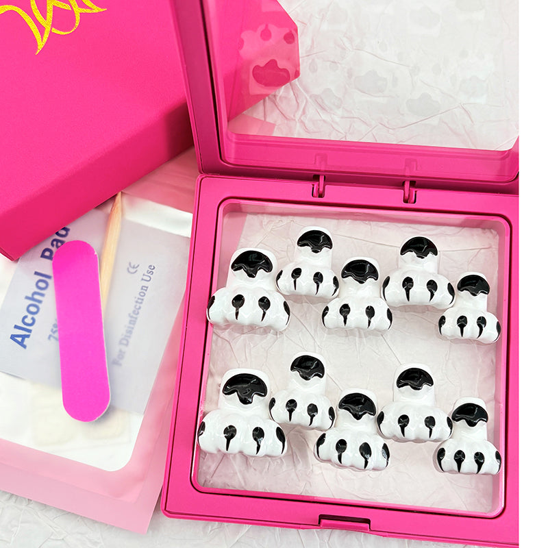 zb27..Nail art display board