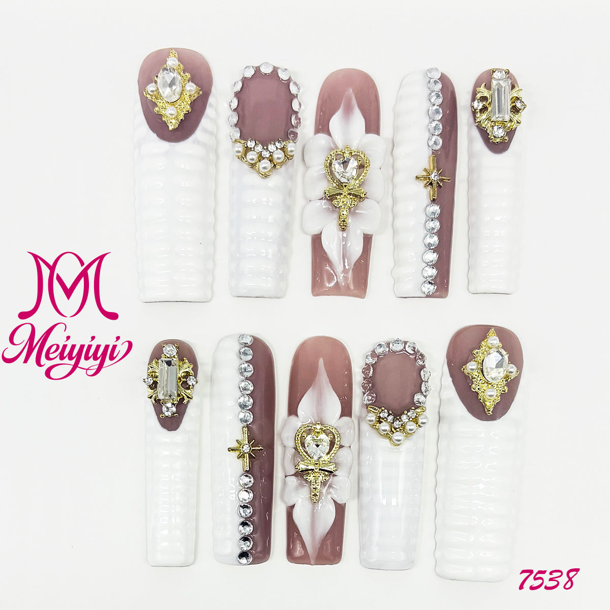 zb117..A wide variety of nails