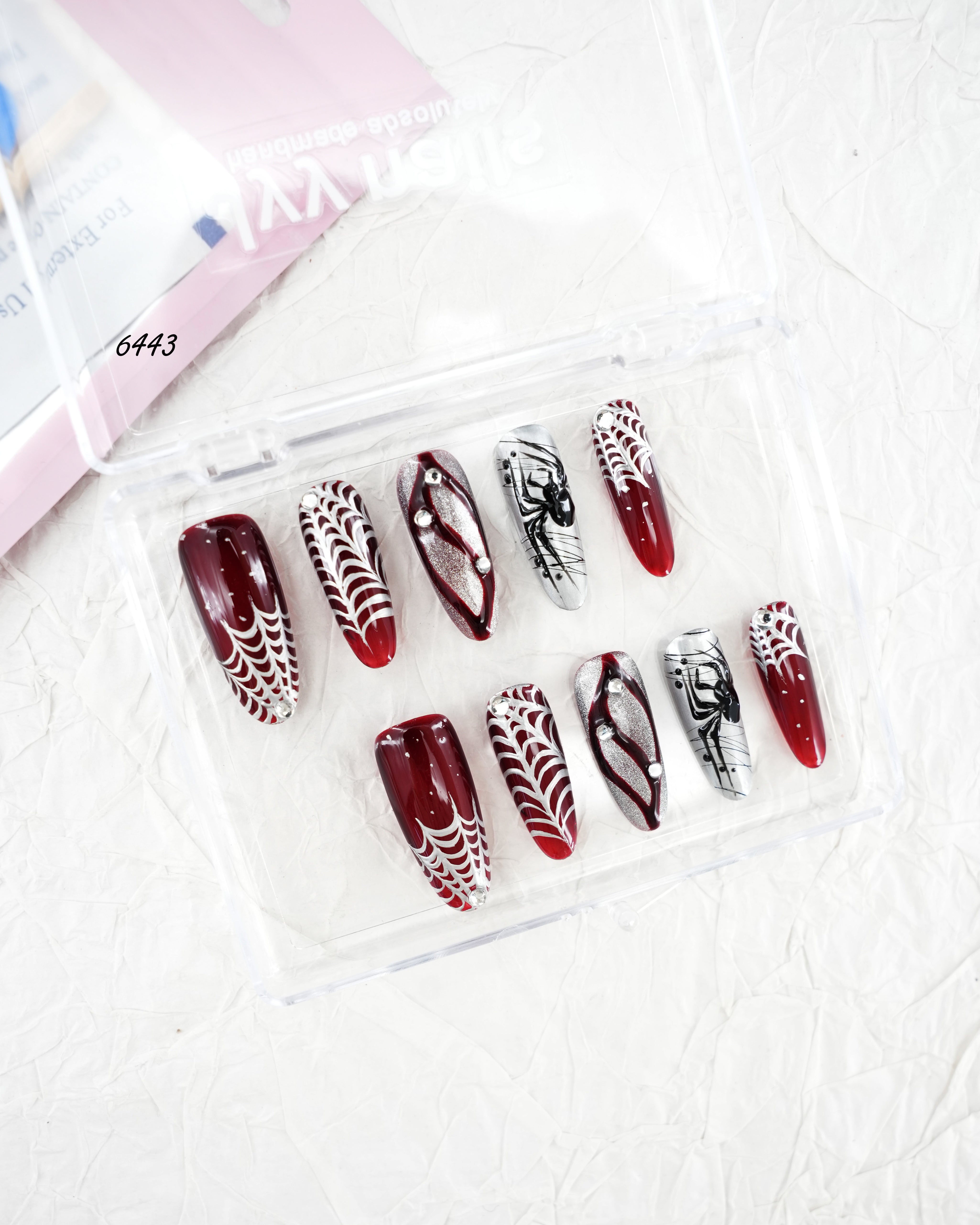zb97..A wide variety of nails
