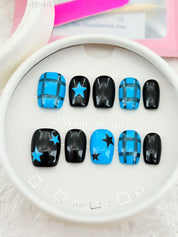 zb97..A wide variety of nails