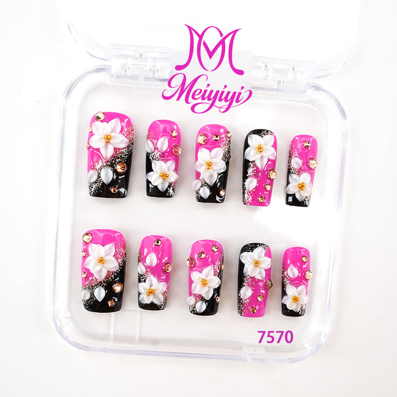 zb119..A wide variety of nails