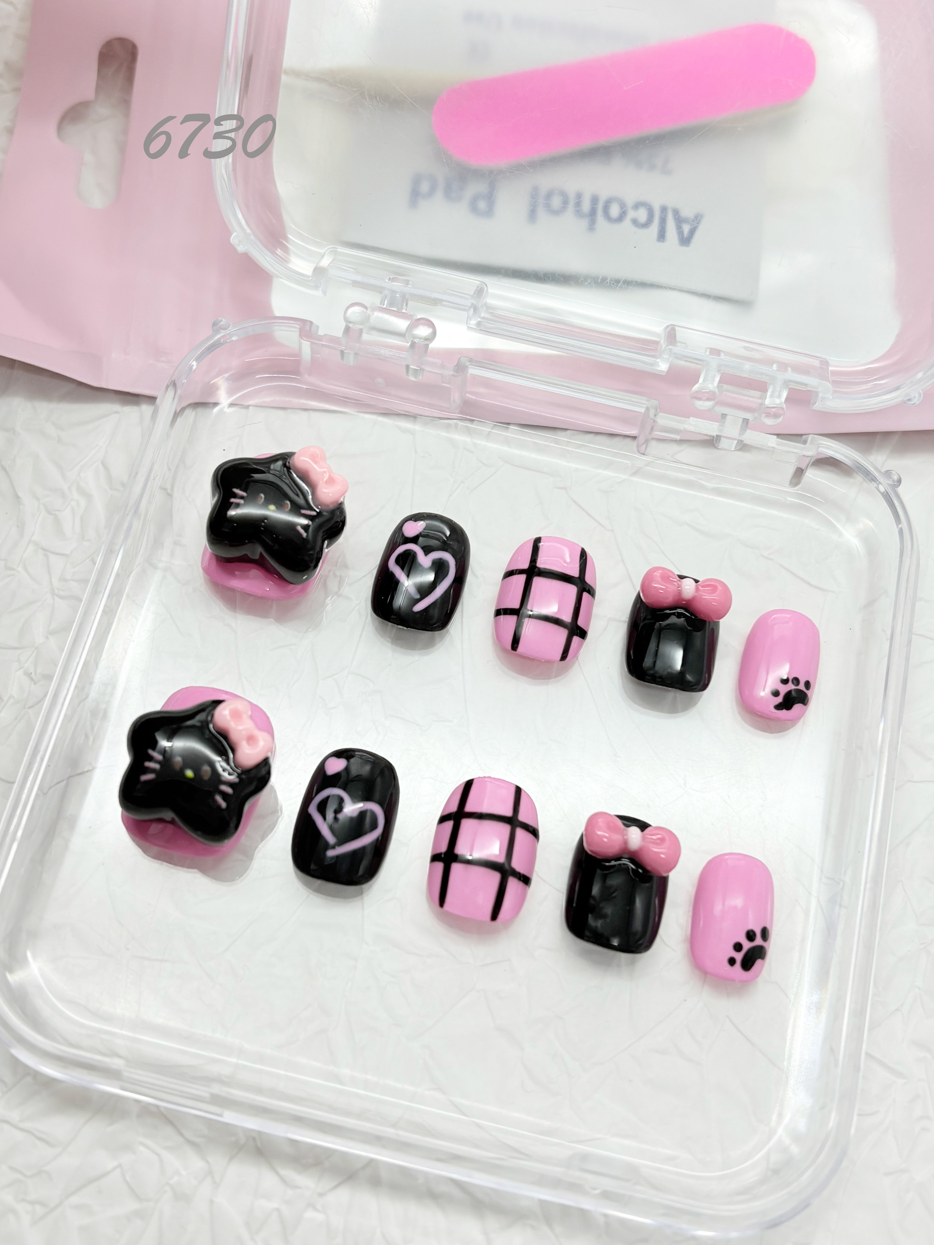 zb85..Exquisite nails