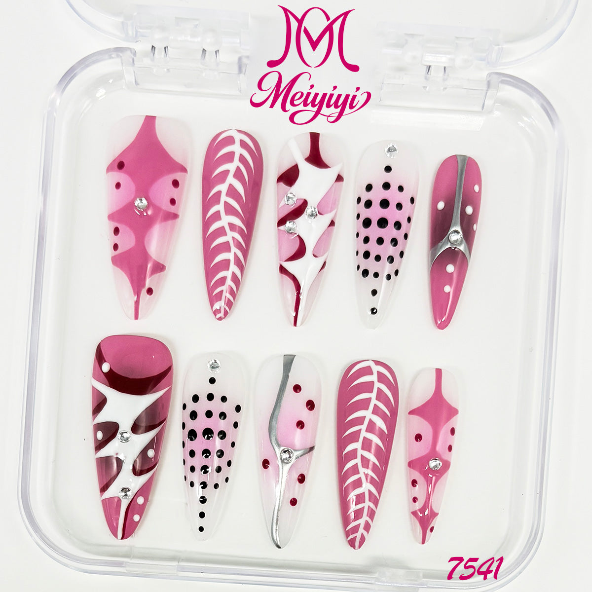 zb117..A wide variety of nails