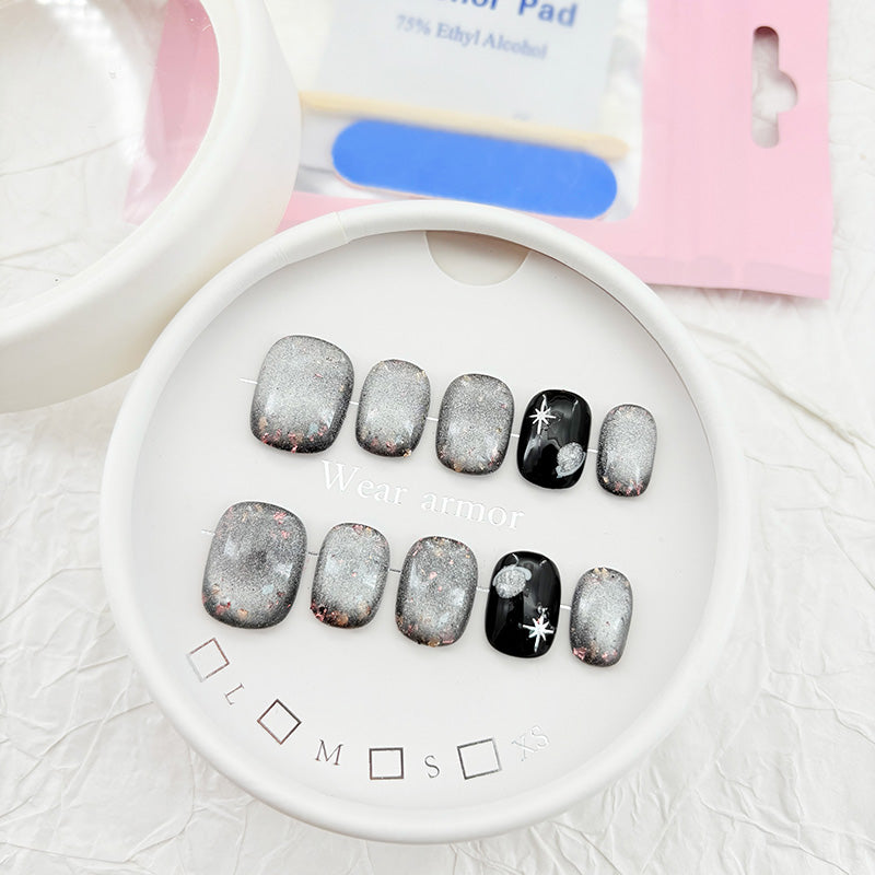 zb73..A display board featuring 24 different styles of fashionable and trendy nail wear.