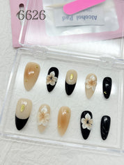 zb85..Exquisite nails