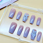 zb65..A display board featuring 24 different styles of fashionable and trendy nail art.