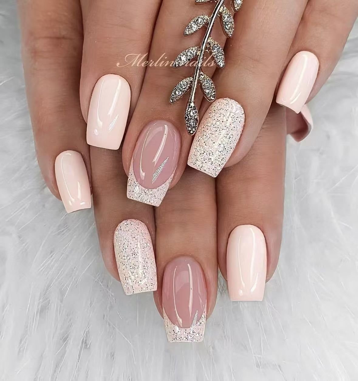 Nails-Ava