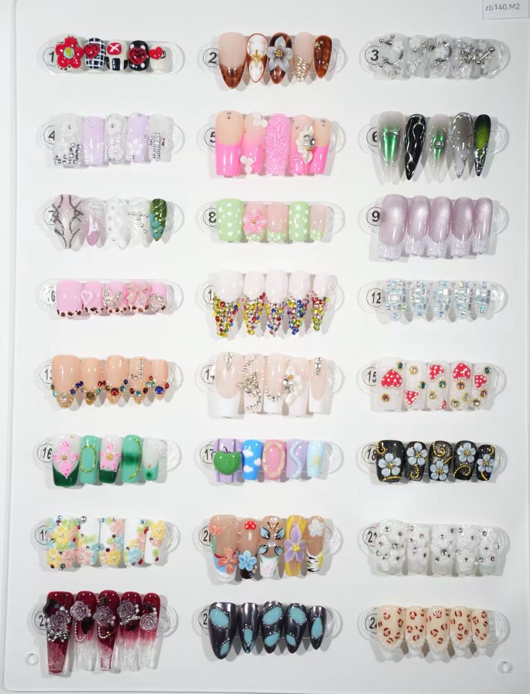 zb140..A collection of 24 exquisite nails