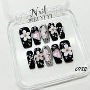 zb95..Different styles of nails