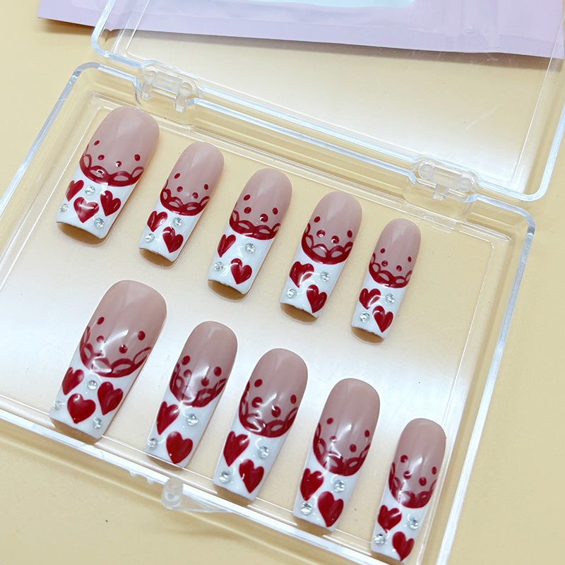 zb65..A display board featuring 24 different styles of fashionable and trendy nail art.
