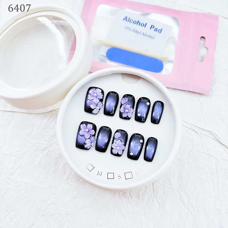 zb73..A display board featuring 24 different styles of fashionable and trendy nail wear.