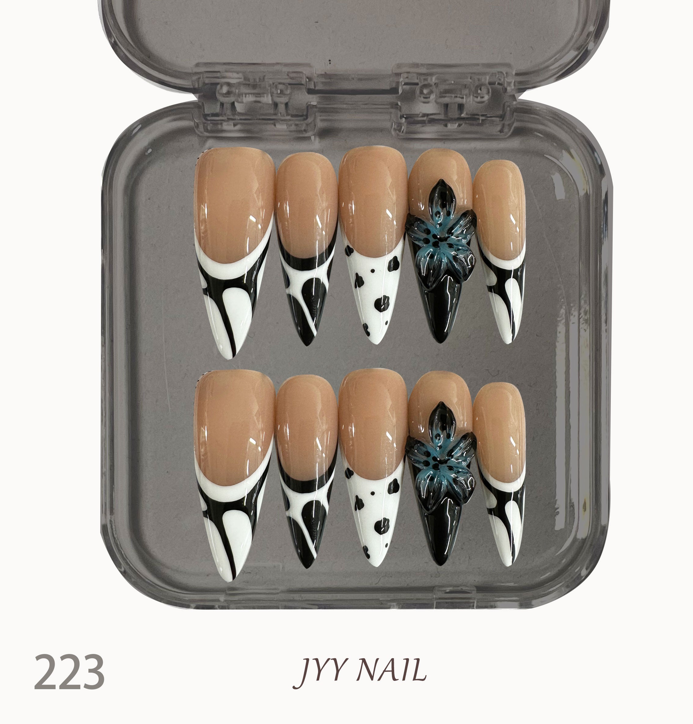 A223 Spider French:High-end designer hand-painted cobweb French manicure