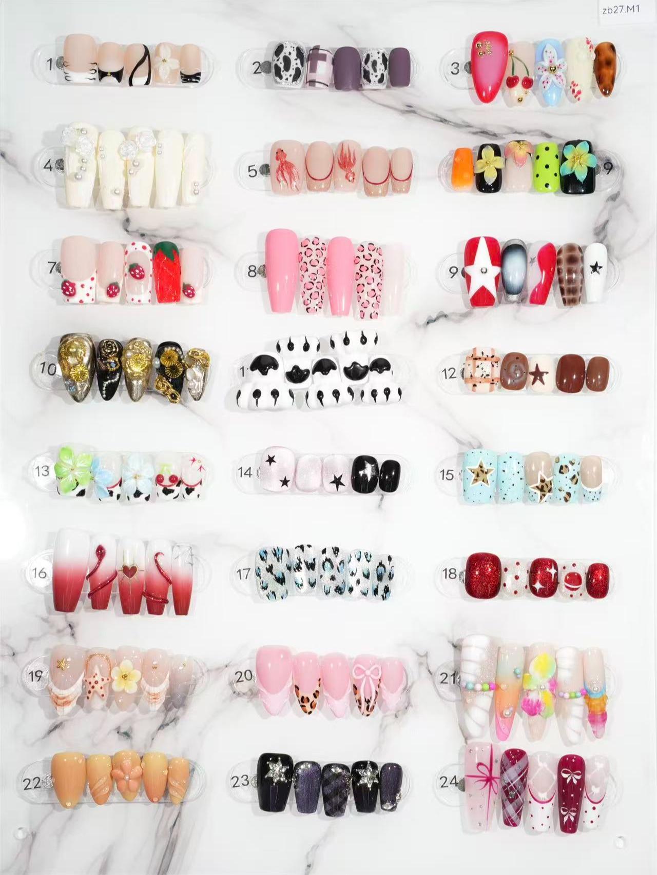 zb27..Nail art display board
