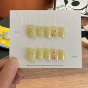 A1151-Fashionable and trendy custom-made heavy-duty wearable false nail stickers