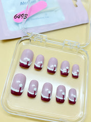 zb89..Christmas nails