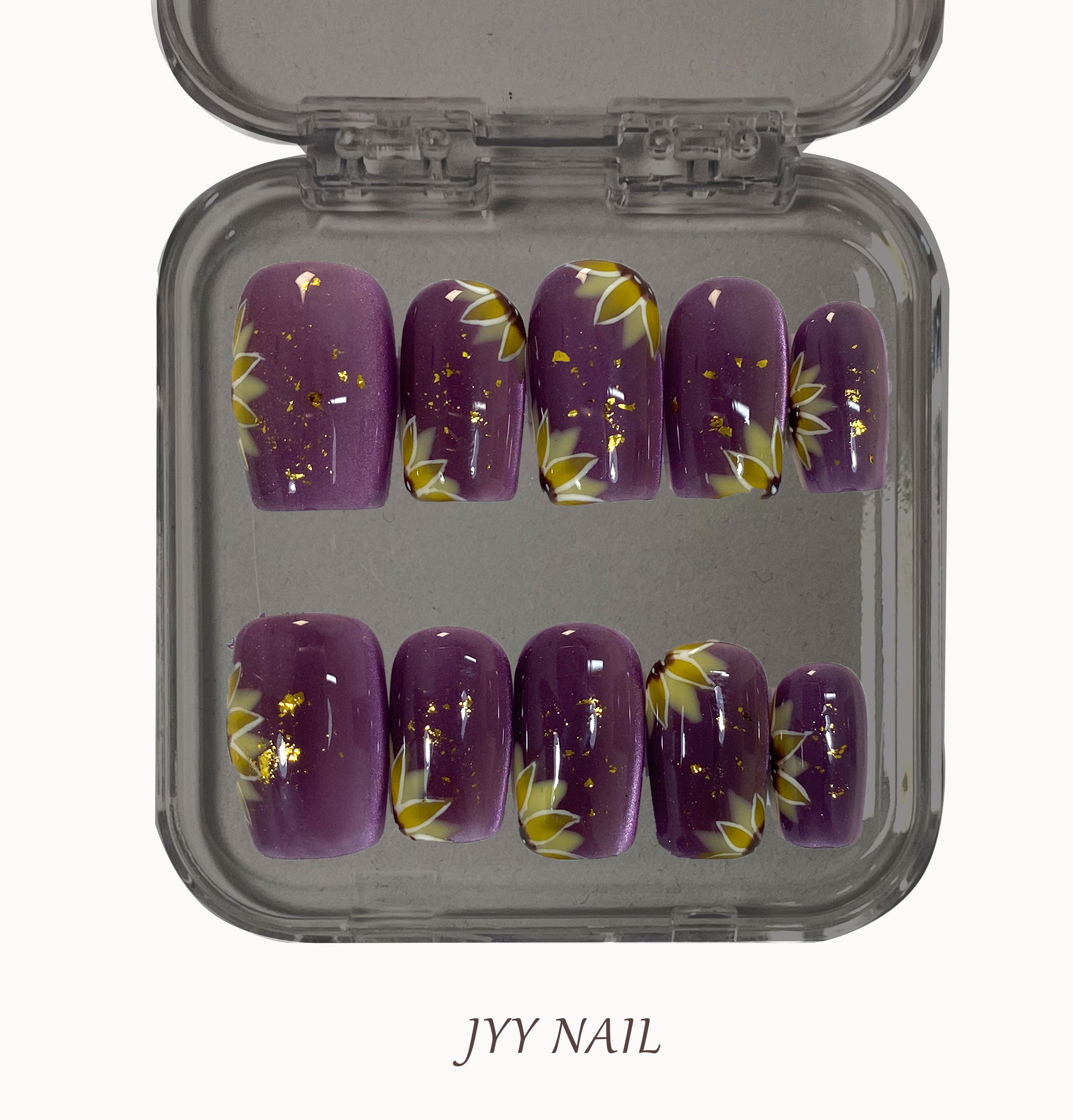 A323 Purple Daisy:Purple Daisy haute couture manicure