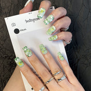 A1890-Meiyi Yi's original designer's heavy hand-painted French cat's eye nail art