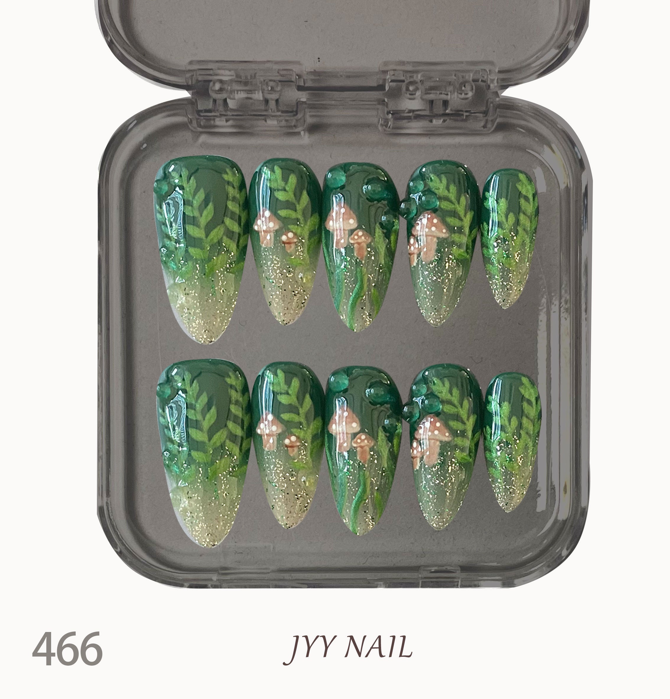 A466 The Wizard of Oz：Pure hand-painted green forest manicure