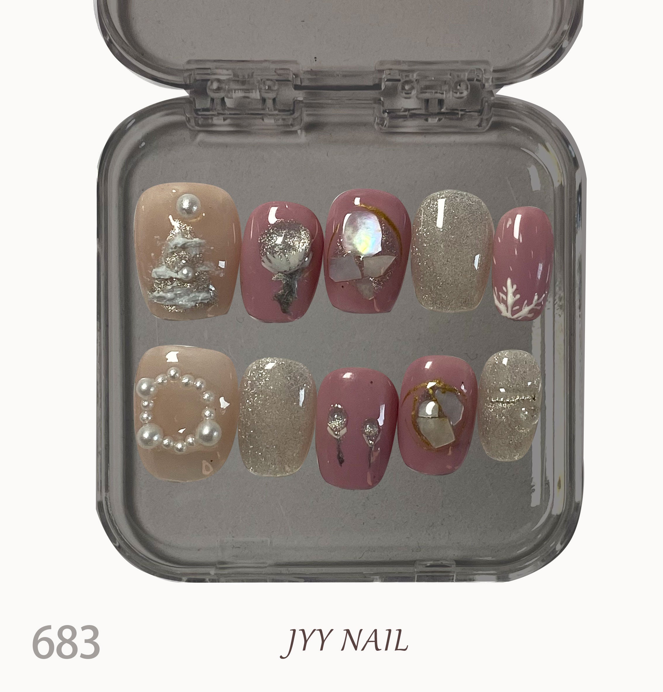 A683Christmas tree Rose Pearl:Hand-painted Christmas tree rose pearl nails