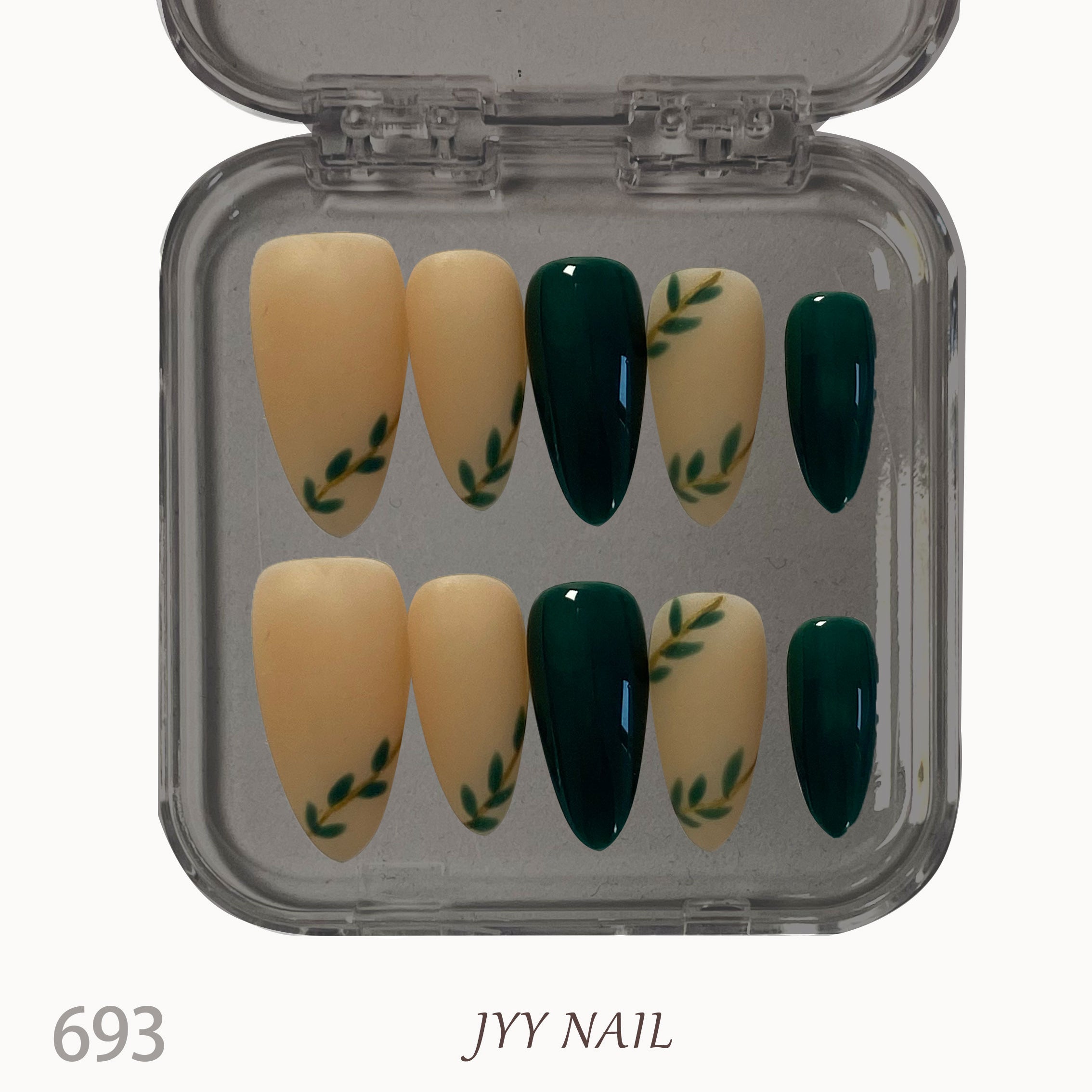 693.jpg