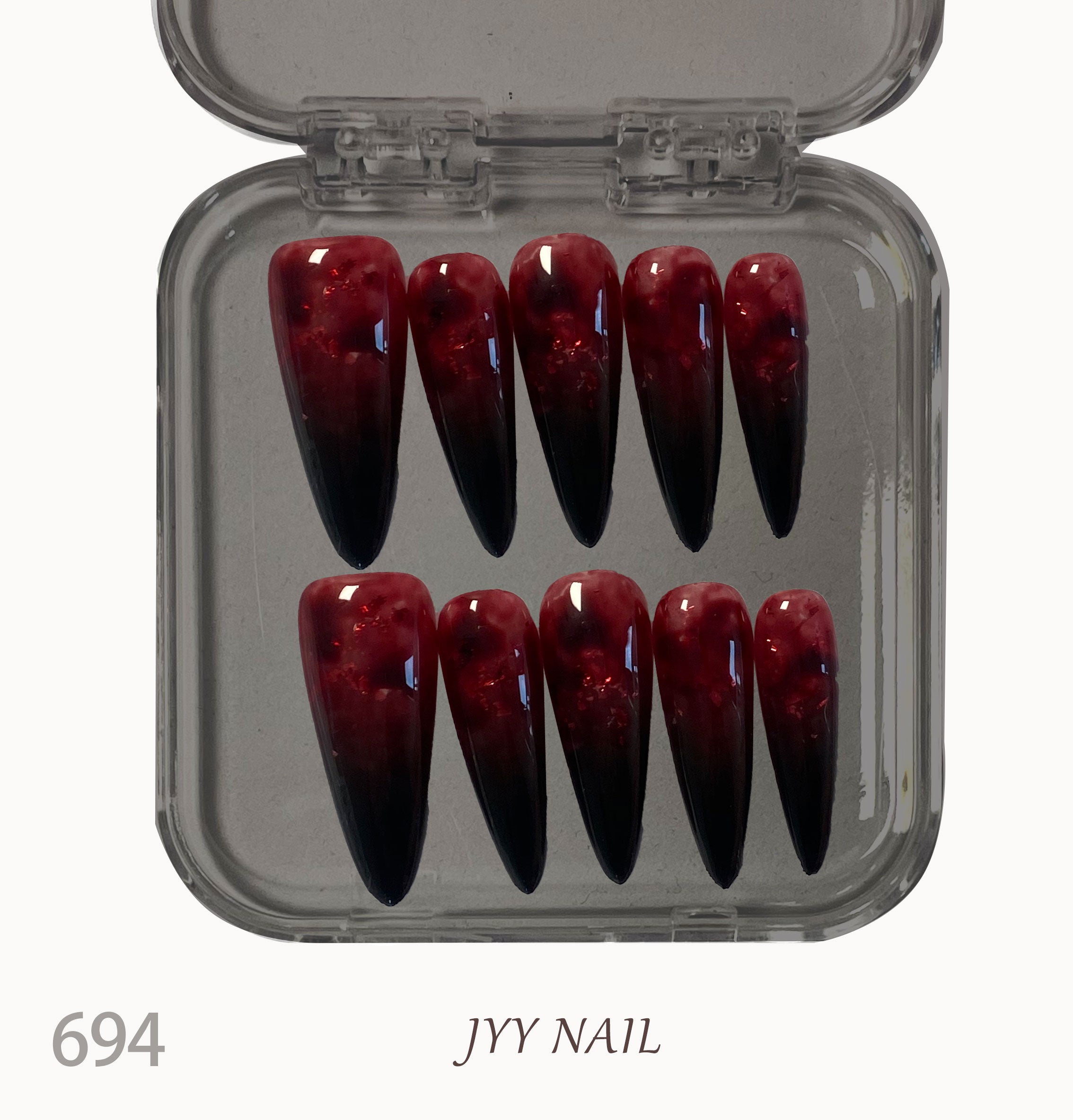 A694Black-red gradient:Hand-painted black and red gradient nails