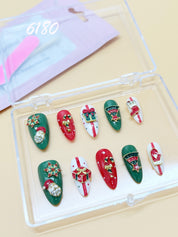 zb78..A display board featuring 24 different styles of fashionable and trendy nail wear.