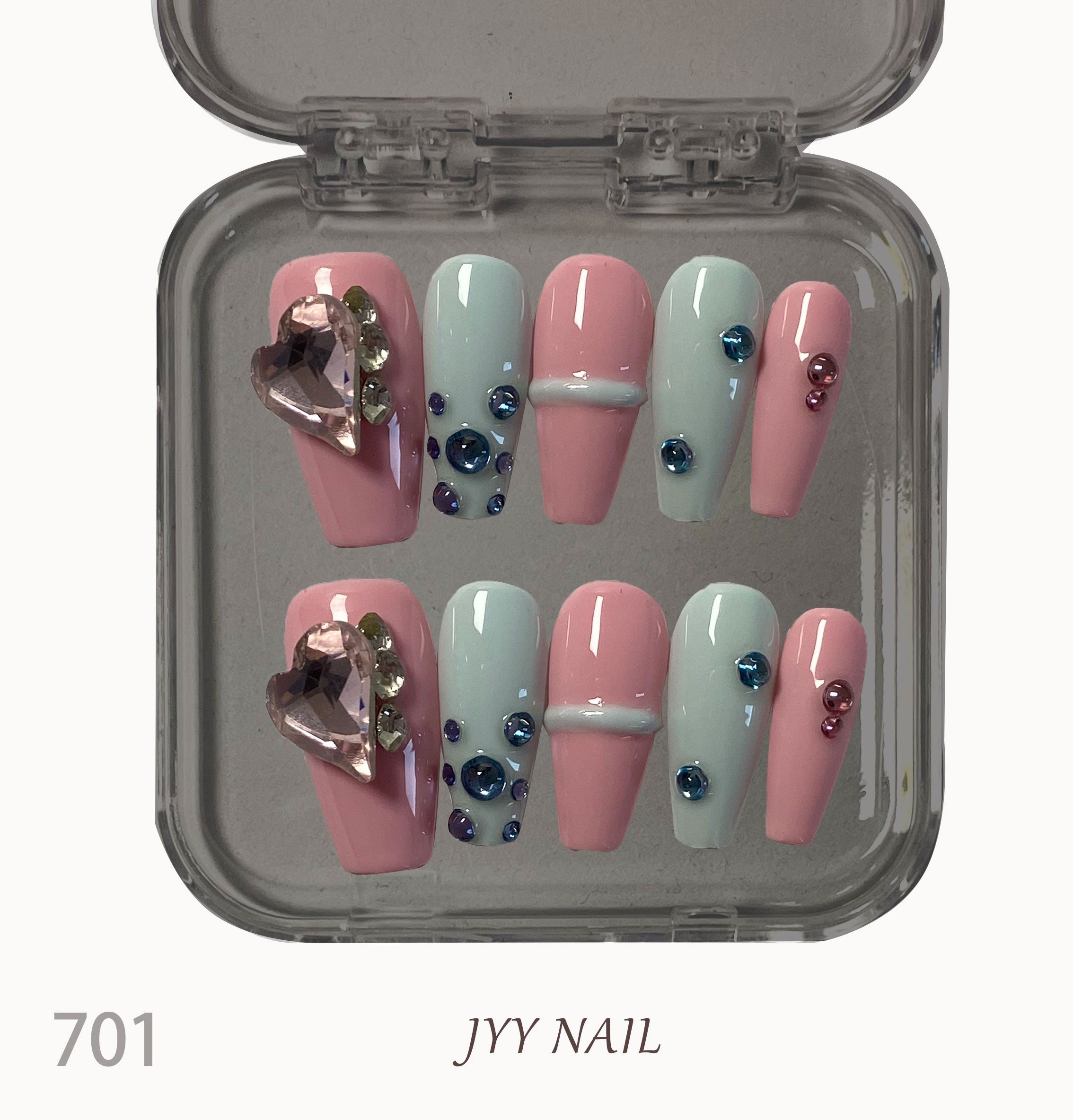 A701Pink and blue love：Diamond pink and blue love nails