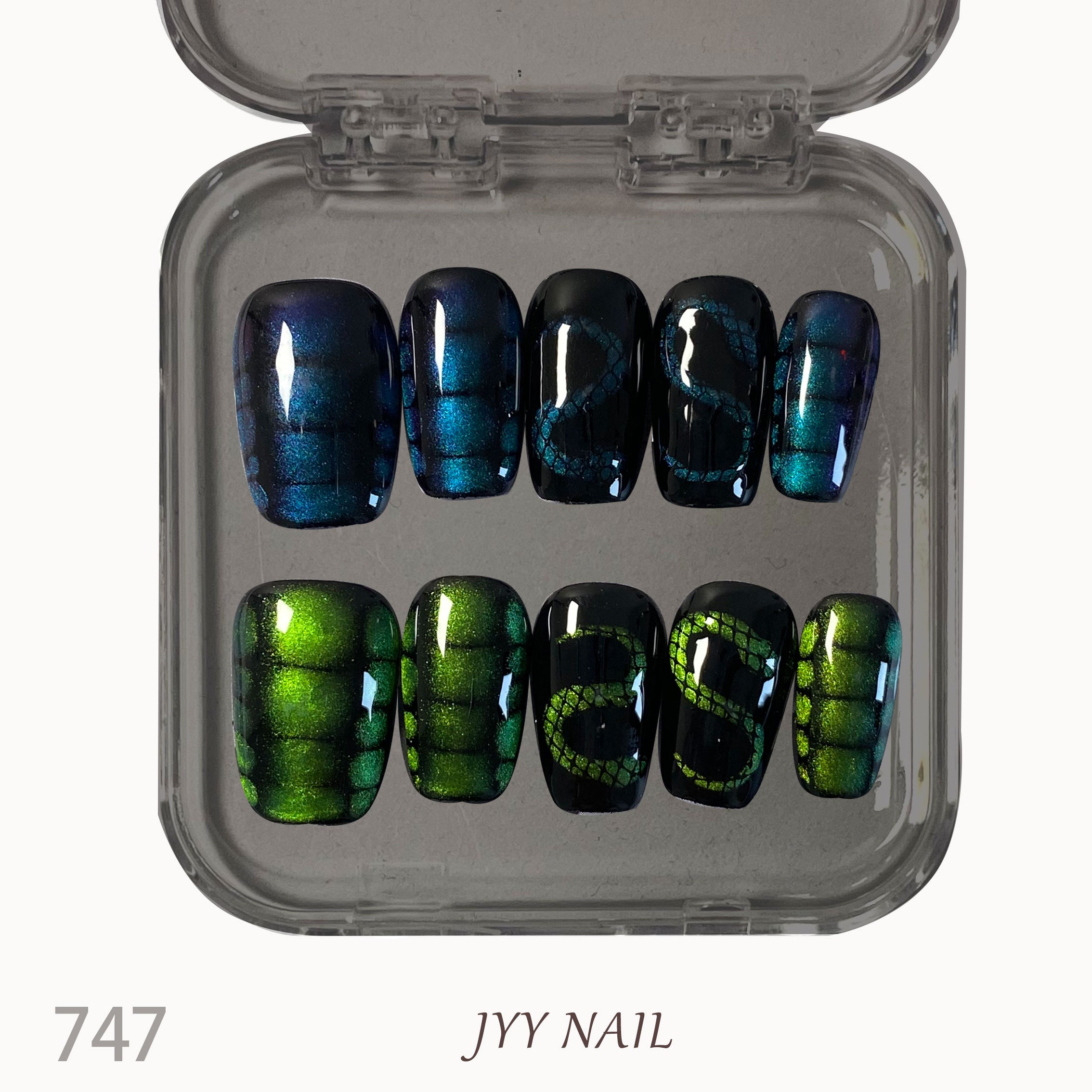 747.jpg