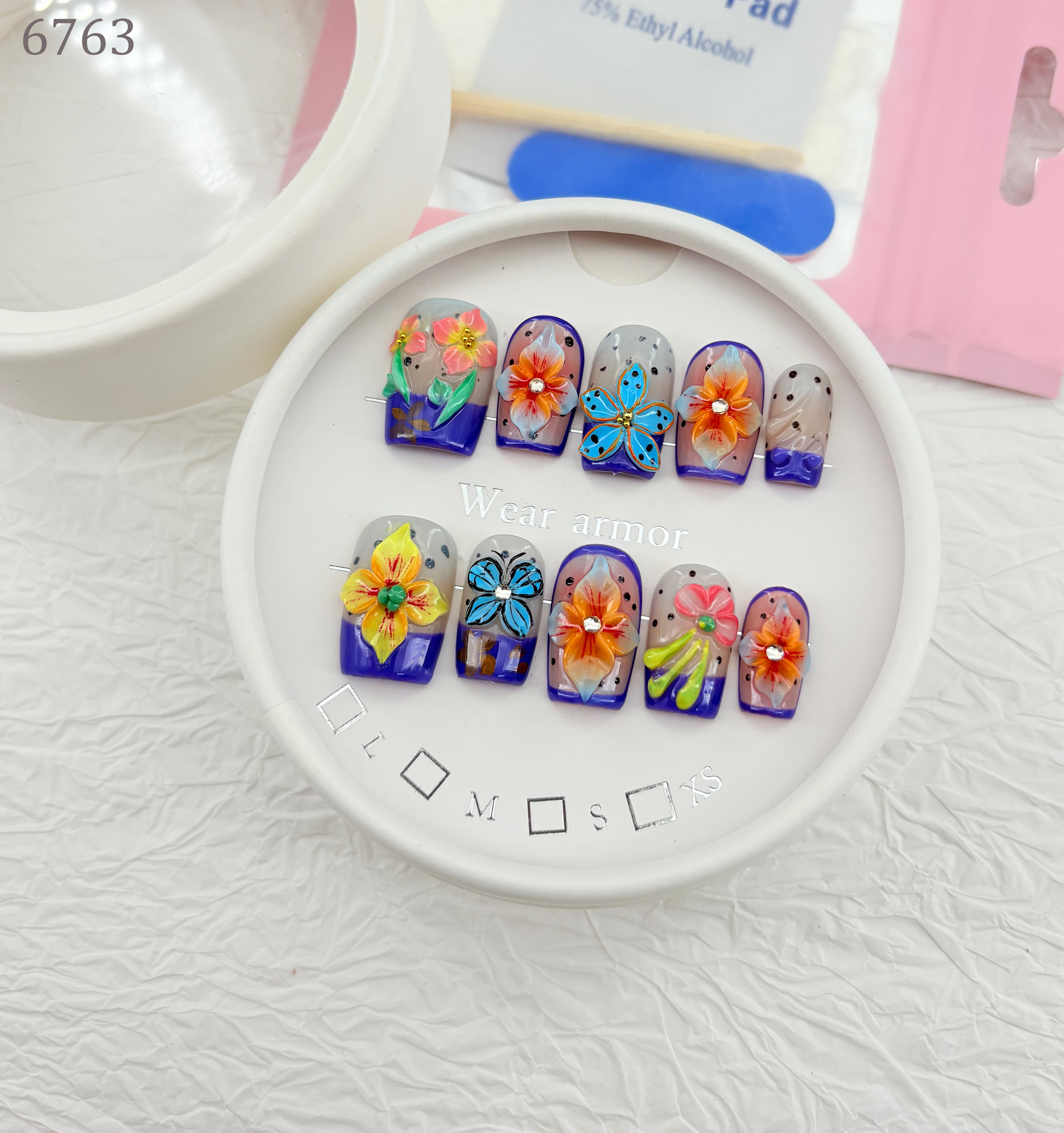zb90..Nail sets in different styles!