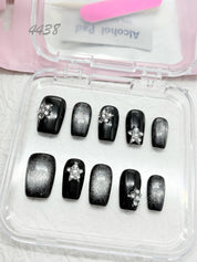 zb85..Exquisite nails