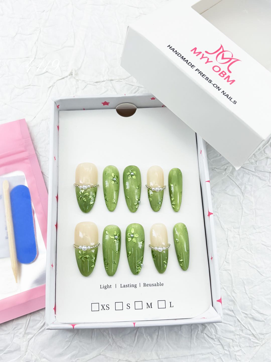zb16..Colorful and richly decorated nail wear
