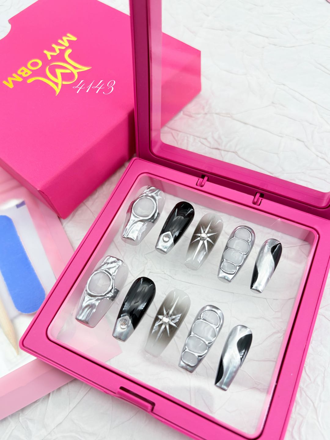 zb16..Colorful and richly decorated nail wear
